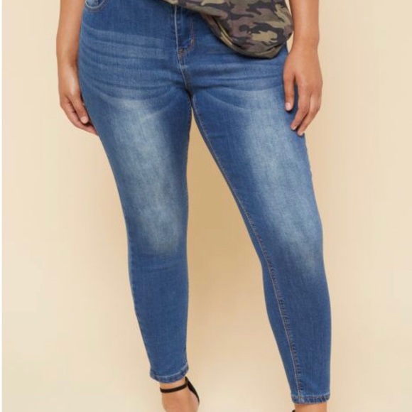 Rue21 Denim - Rue 21 mid rise jeggings